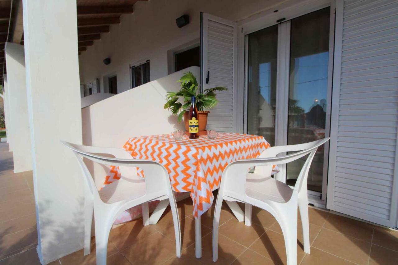 White House Pagoi Apartment Agios Georgios Pagon Exterior foto